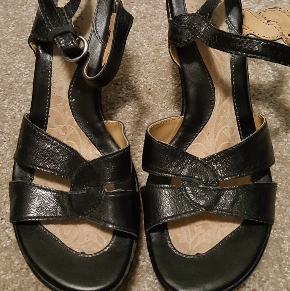 B.o.C. Heels size 8